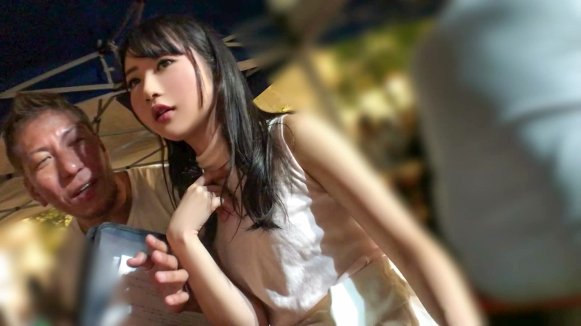 オクトーバーフェスで捕獲した小動物系ミニマム美少女はSEX大好きヤリ●ンビッチ!パイパンマ〇コにデカチン突っ込みガン突き交尾!!ビールの〆はどろ~り精液で決まりだね☆ 002