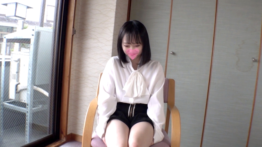 【素人】145cmミニマム美女_すべ肌極小ボディでご奉仕中出しSEX 009